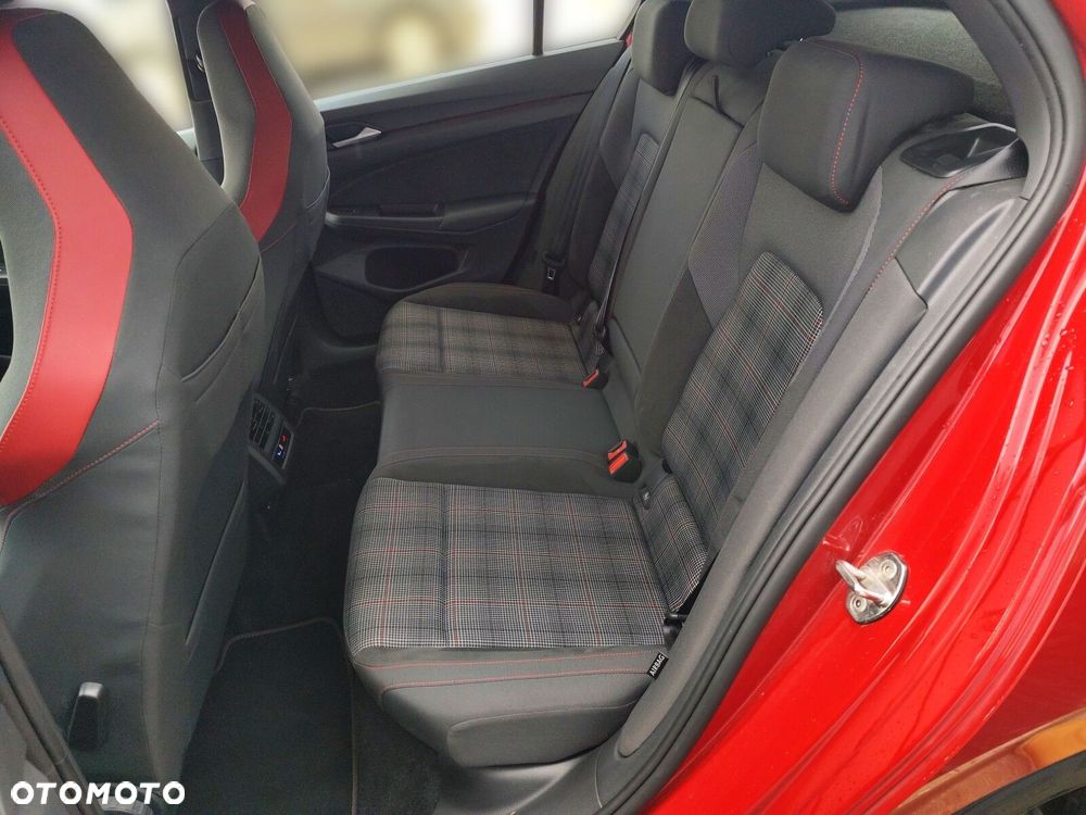 Volkswagen Golf 2.0 TSI GTI DSG - 12