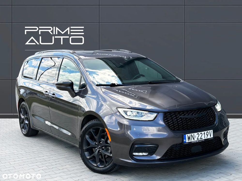 Chrysler Pacifica - 5