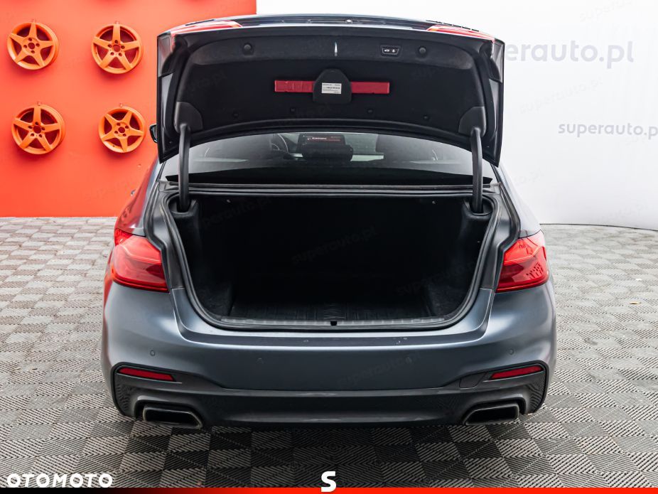 BMW Seria 5 - 32