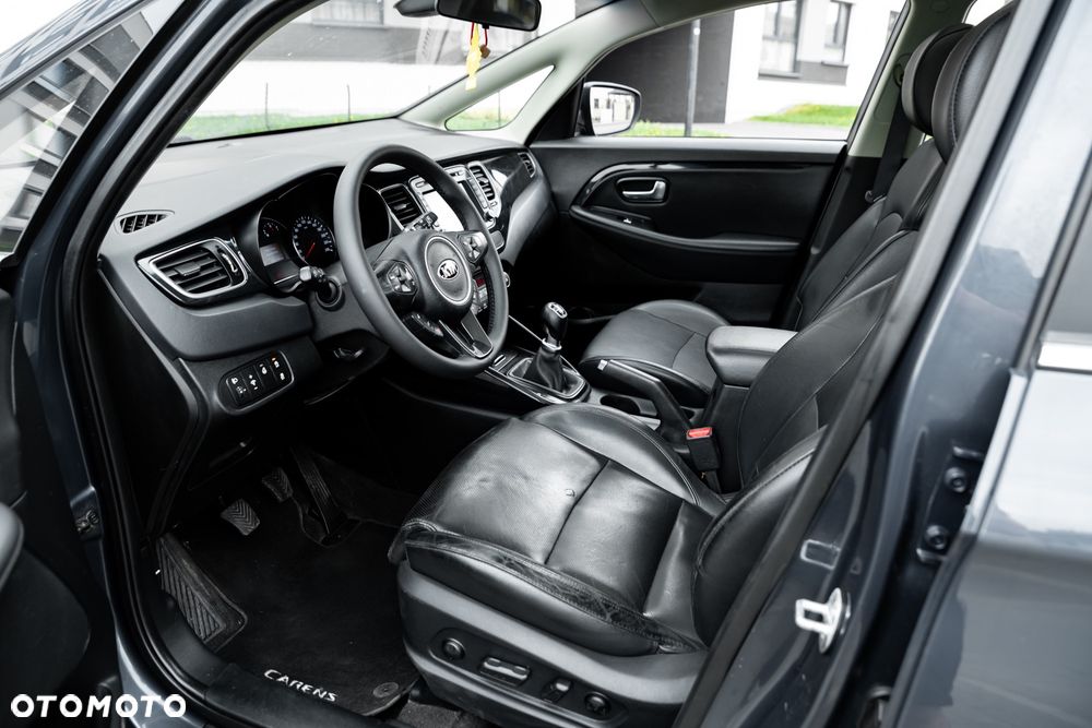 Kia Carens 1.7 CRDi 141 ISG Vision - 18