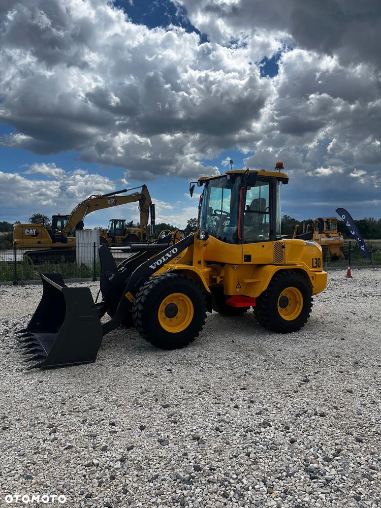 Volvo L30 - 1