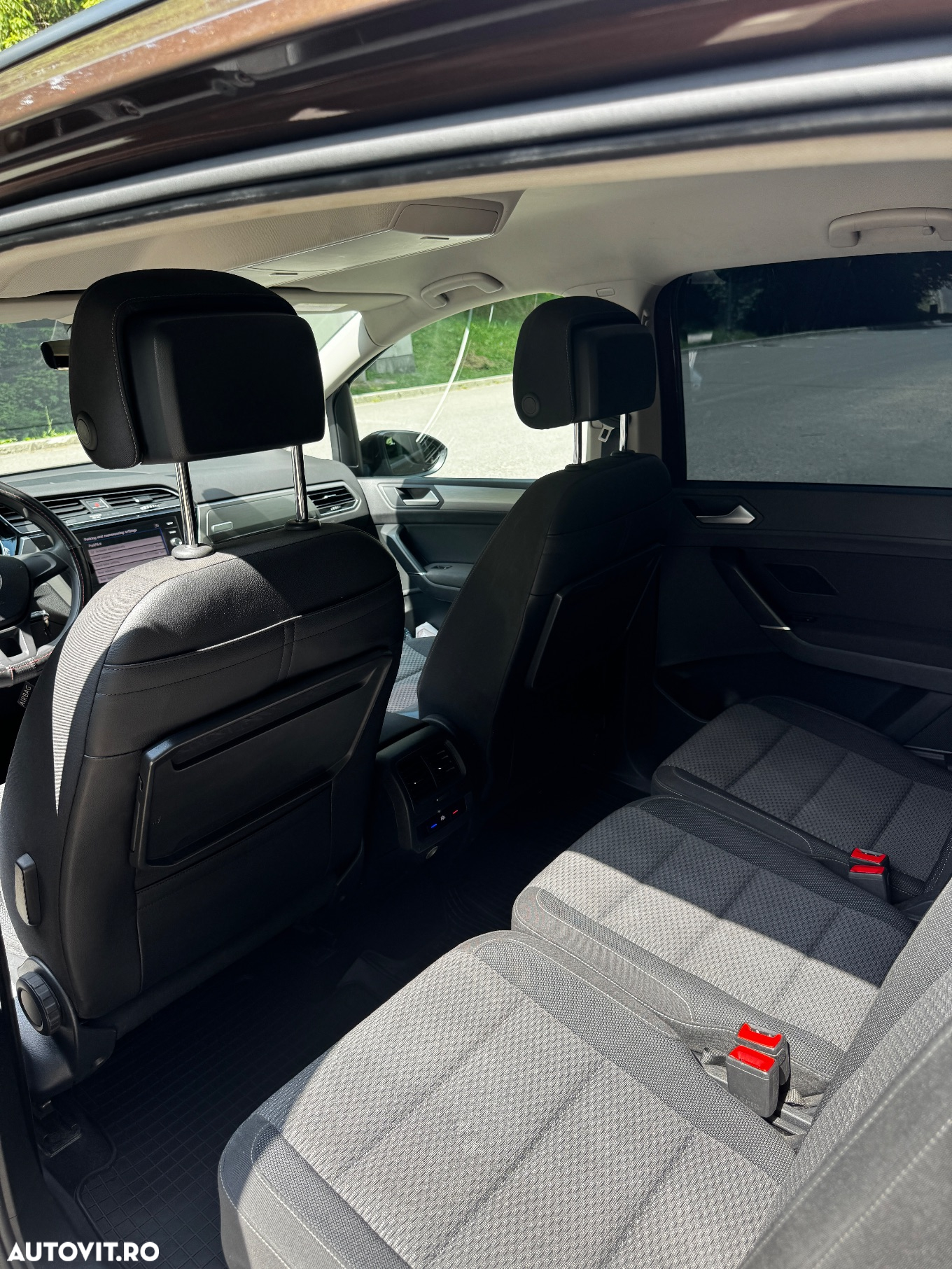 Volkswagen Touran - 6