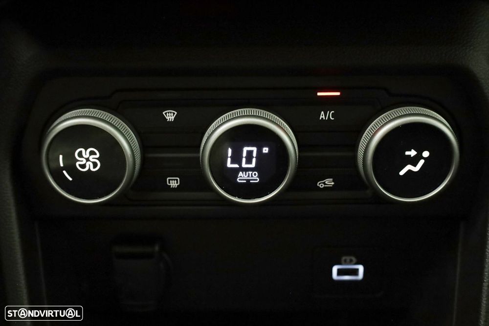 Dacia Jogger 1.6 SL Extreme 7L - 13
