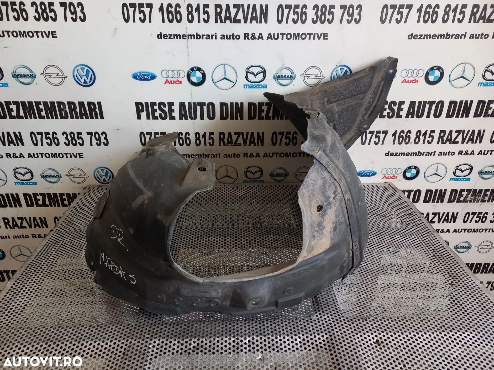 Carenaj Aparatoare Noroi Roata Dreapta Fata Mazda 5 An 2005-2006-2007-2008-2009-2010 Carenaj Mazda - 1