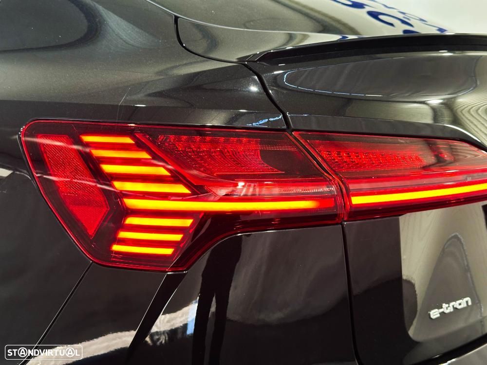 Audi e-tron Sportback 50 quattro S line - 16