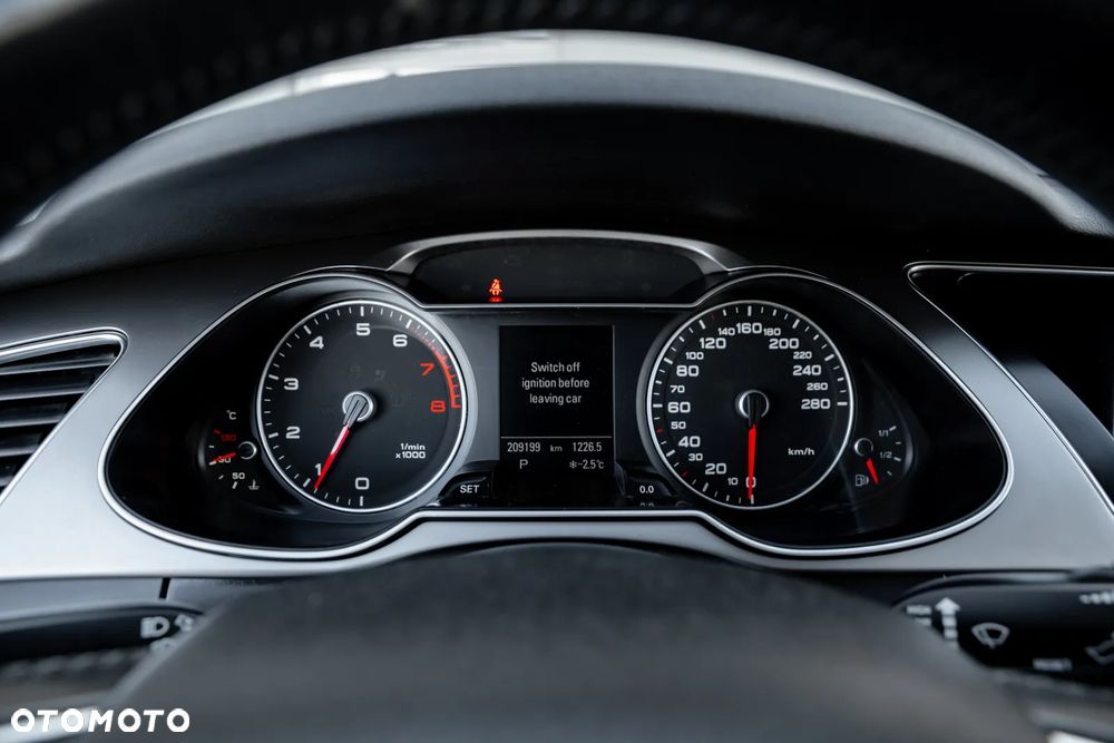 Audi A4 Avant 1.8 TFSI multitronic Attraction - 27