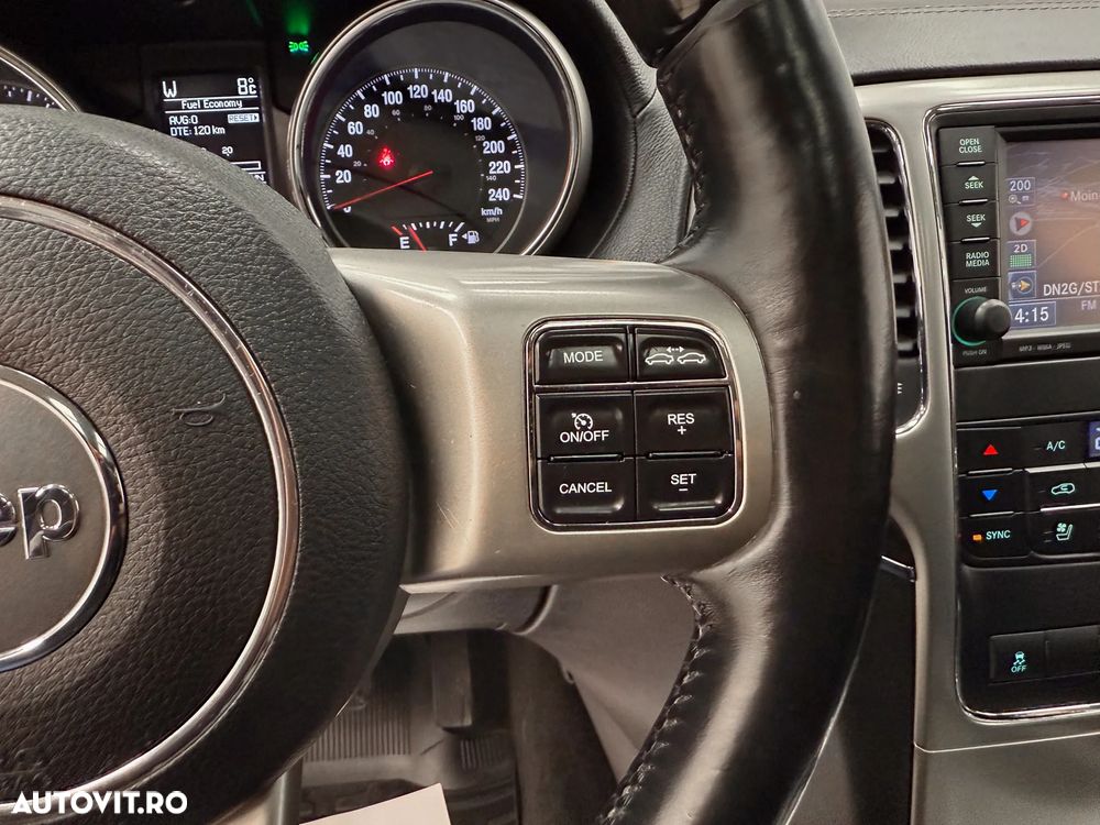 Jeep Grand Cherokee 3.0I CRD Overland Summit - 34