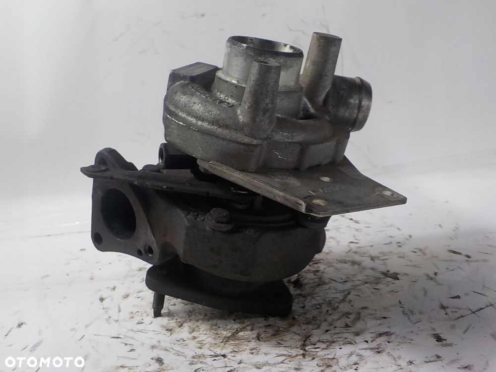 JAGUAR XF X250 2.7D V6 TURBOSPRĘŻARKA TURBINA 6R8Q-6K682-BD - 1