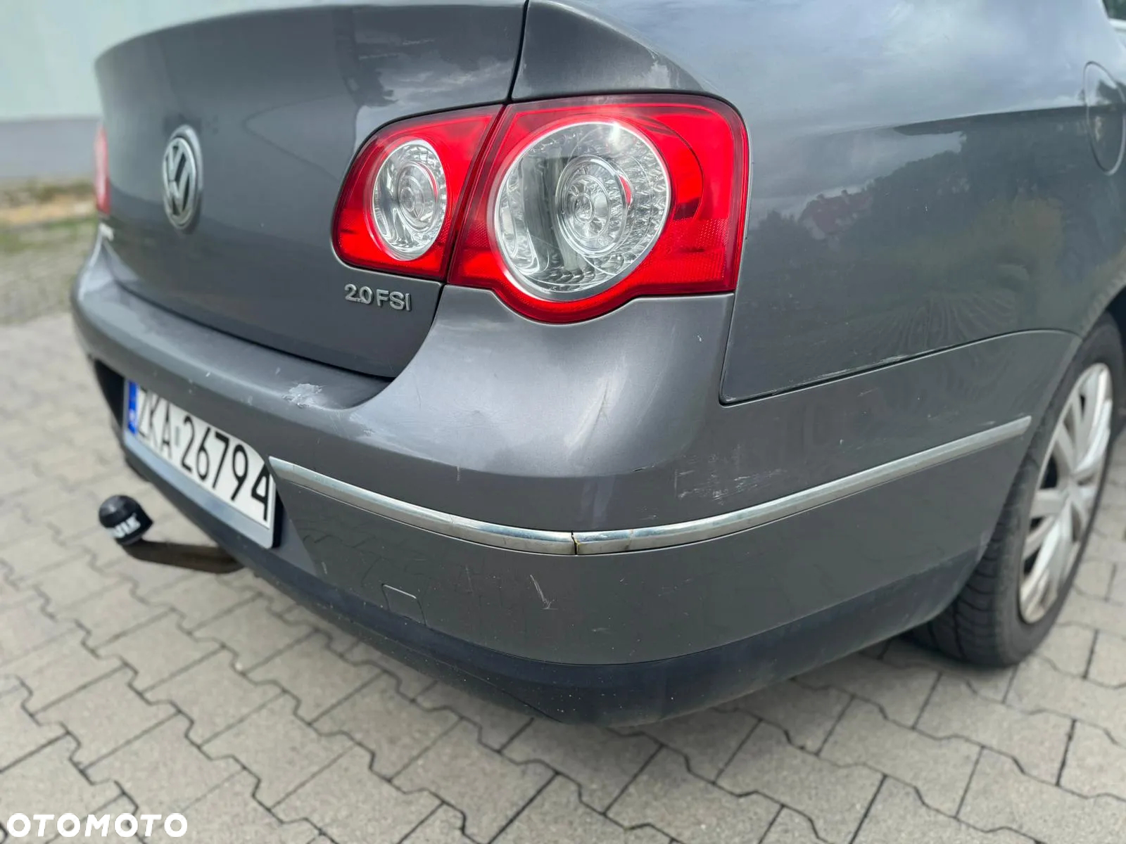 Volkswagen Passat 2.0 FSI Comfortline - 6