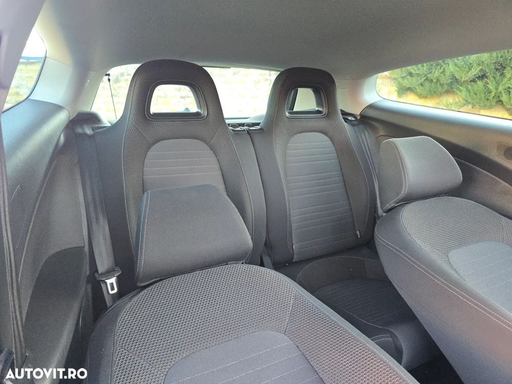 Volkswagen Scirocco - 11