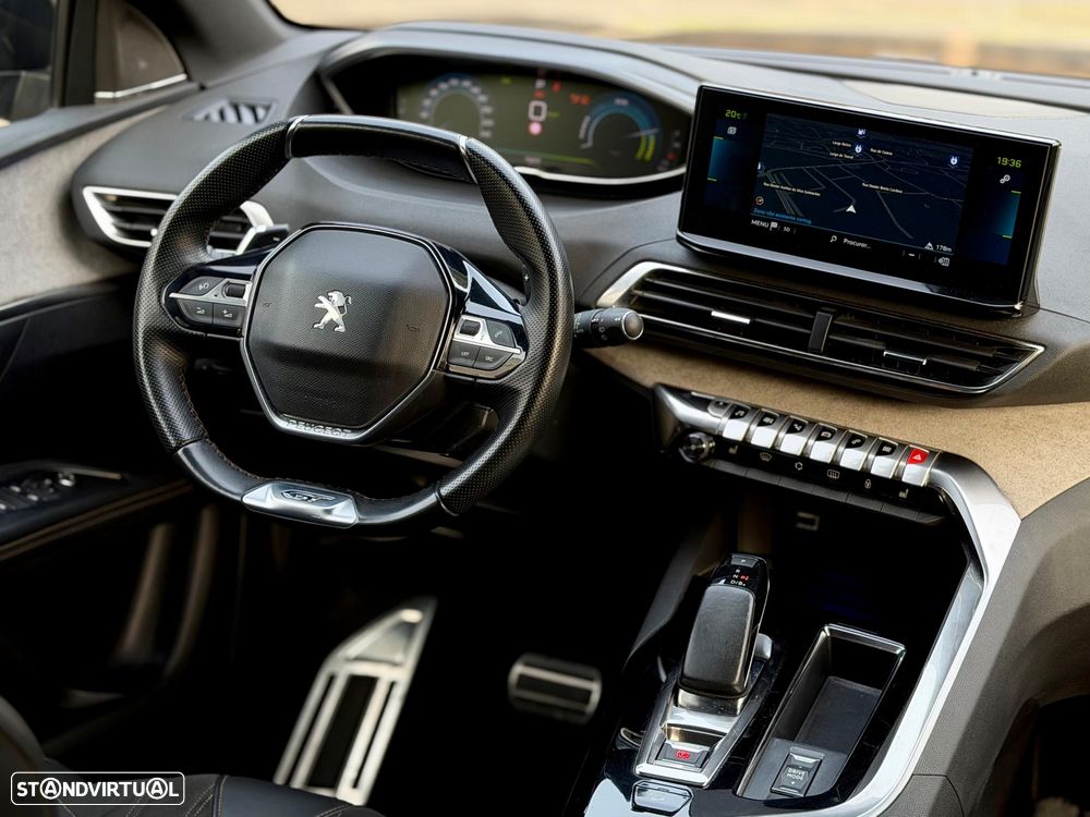 Peugeot 3008 1.6 Hybrid4 GT Pack e-EAT8 - 34