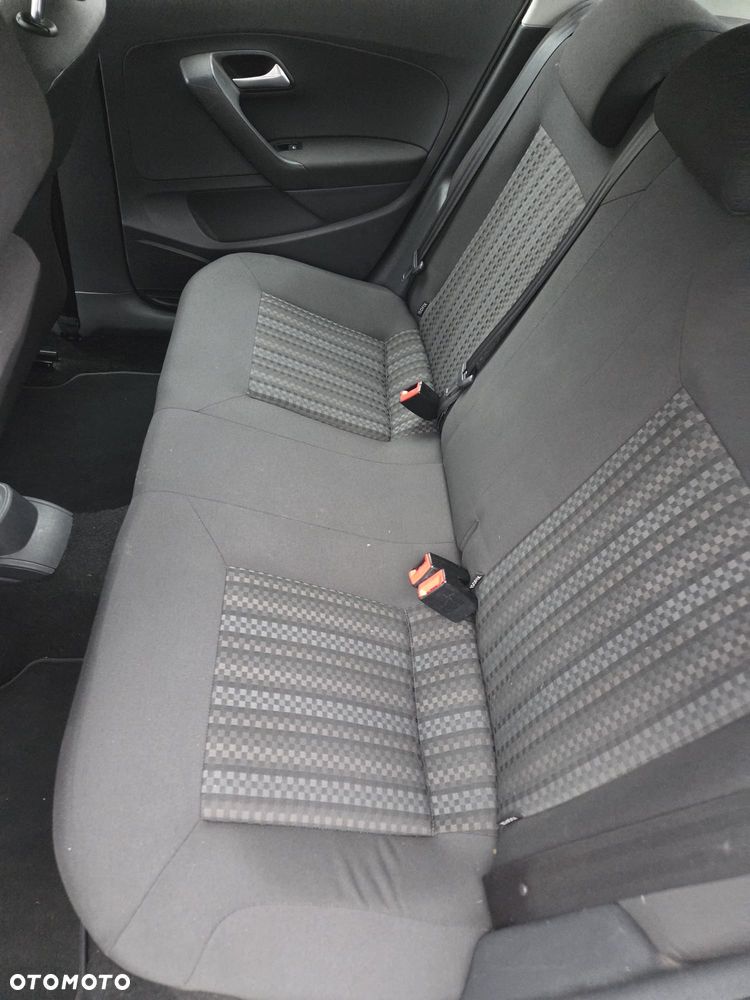 Volkswagen Polo - 6