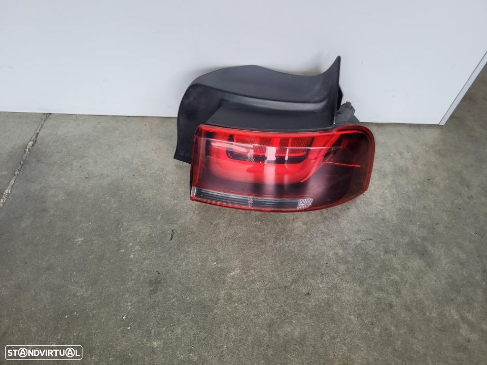 Farolim Citroen C4 Cactus 2019 - 1