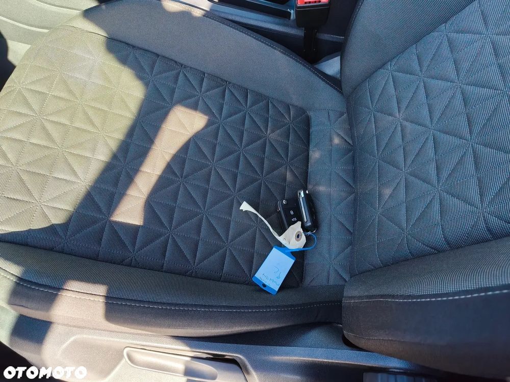 Volkswagen Tiguan 2.0 TDI SCR DSG ACTIVE - 23