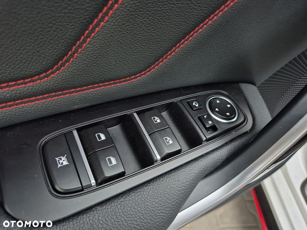 Kia ProCeed 1.6 T-GDI GT DCT - 26