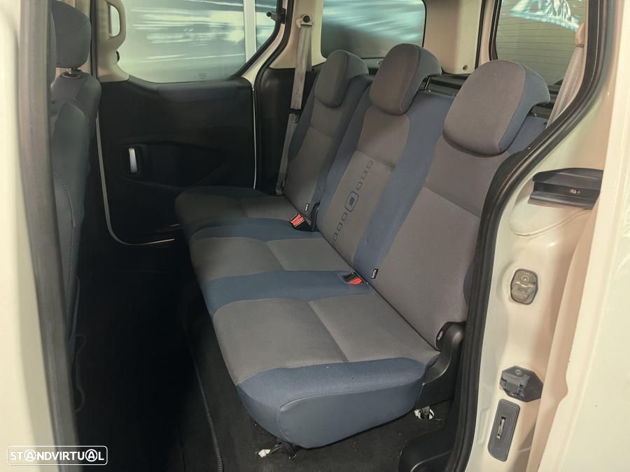 Citroën Berlingo 1.6 HDI Advance - 19