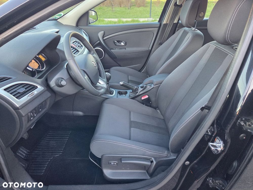 Renault Megane TCe 130 Dynamique - 22