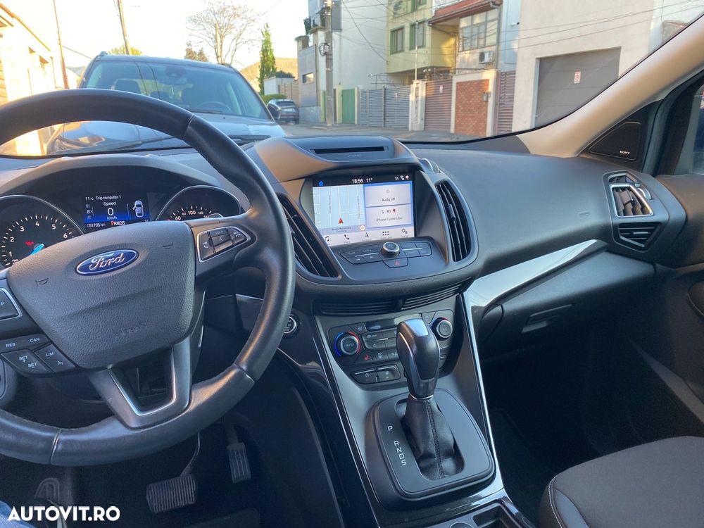 Ford Kuga 1.5 EcoBoost 4WD Aut. Trend - 6