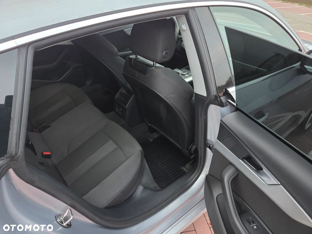 Audi A5 Sportback 2.0 TDI S tronic - 15