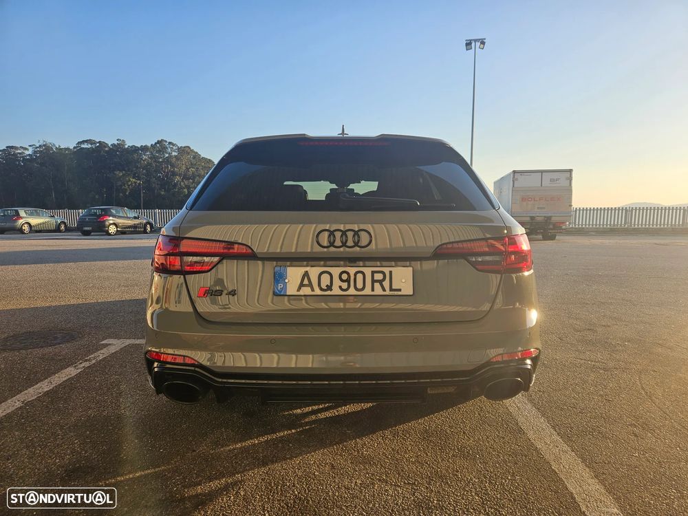 Audi RS4 Avant quattro tiptronic - 7