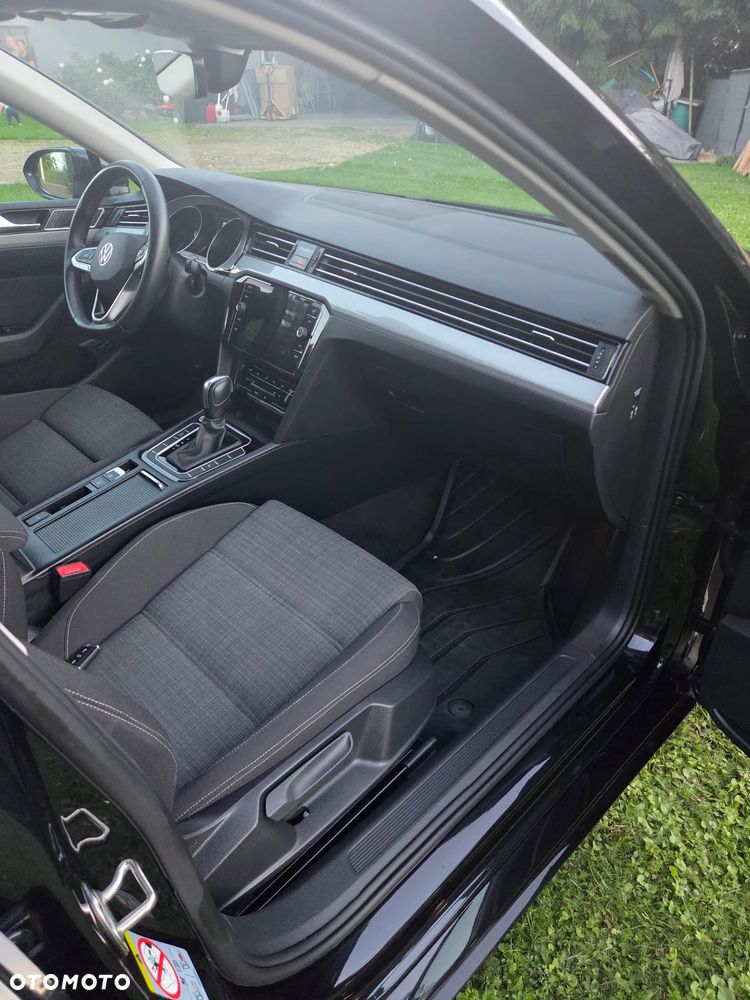 Volkswagen Passat 1.5 TSI EVO Elegance DSG - 15