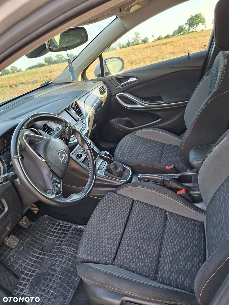 Opel Astra - 4