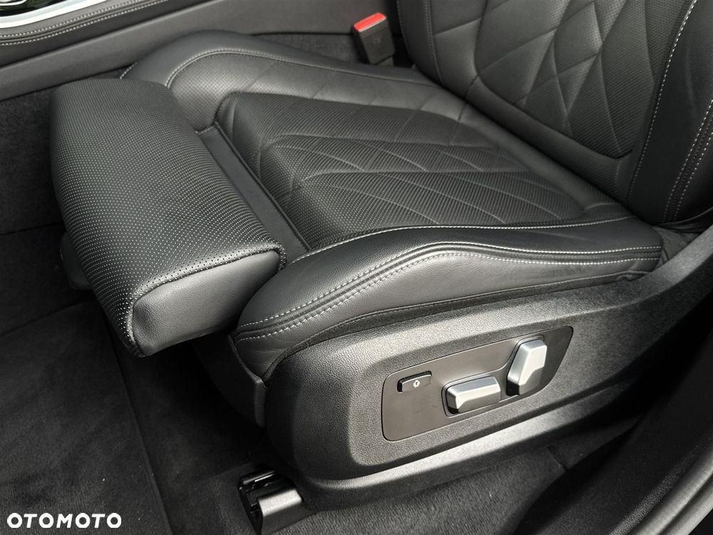BMW X5 M50i - 21