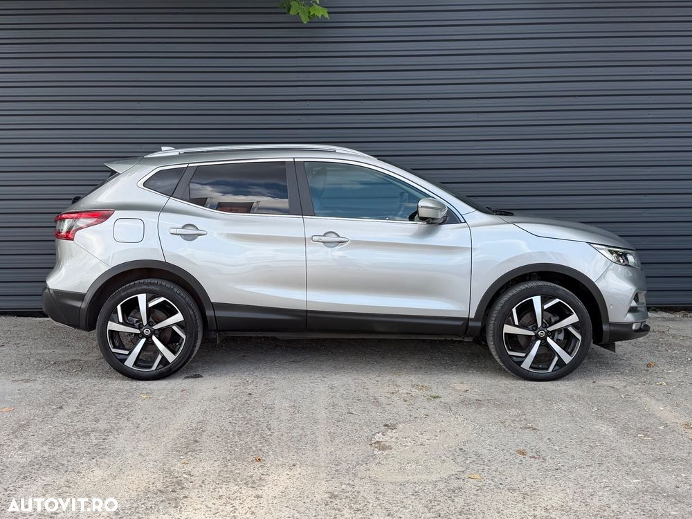 Nissan Qashqai 1.6 DCI TEKNA+ - 37