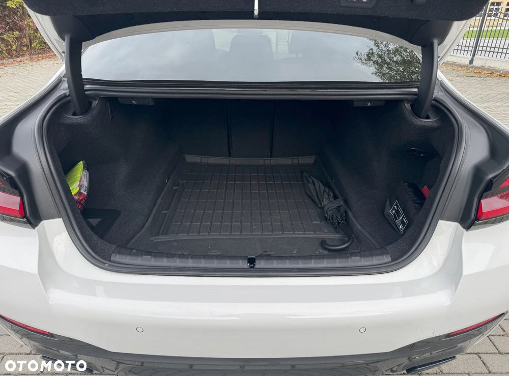 BMW Seria 5 530i xDrive - 14
