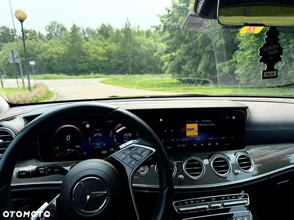 Mercedes-Benz Klasa E - 11