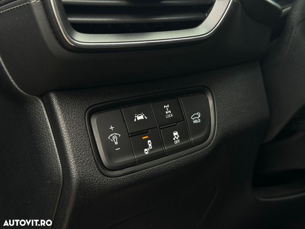 Hyundai Santa Fe - 30