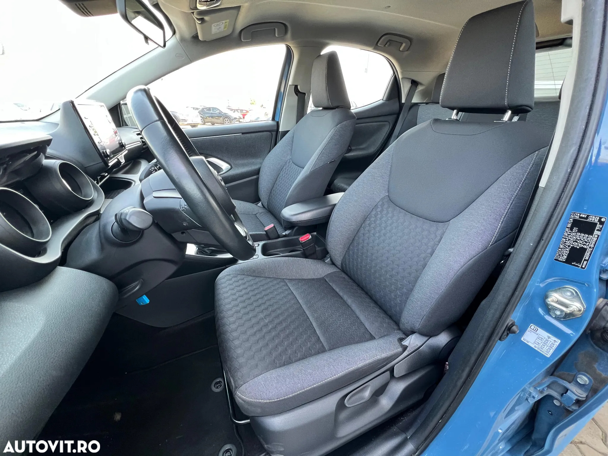 Toyota Yaris 1.5 116 CP HEV Dynamic - 13