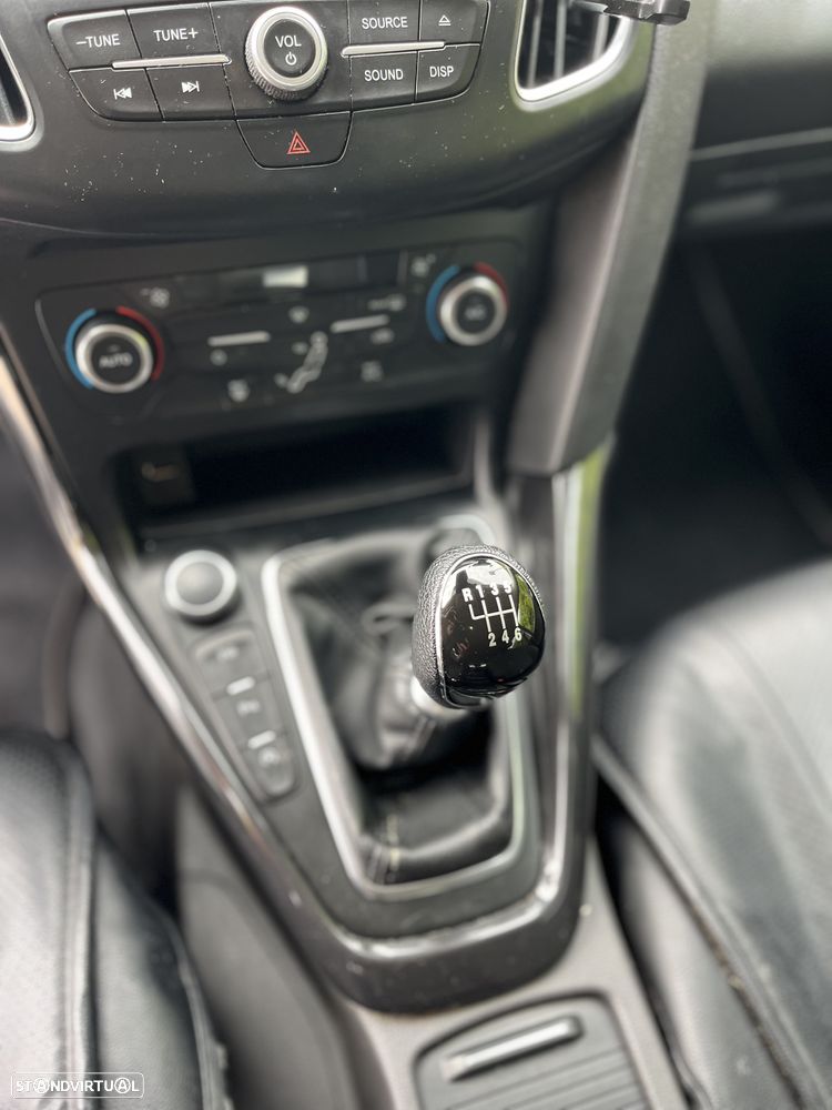 Ford Focus SW 1.5 TDCi Titanium - 9