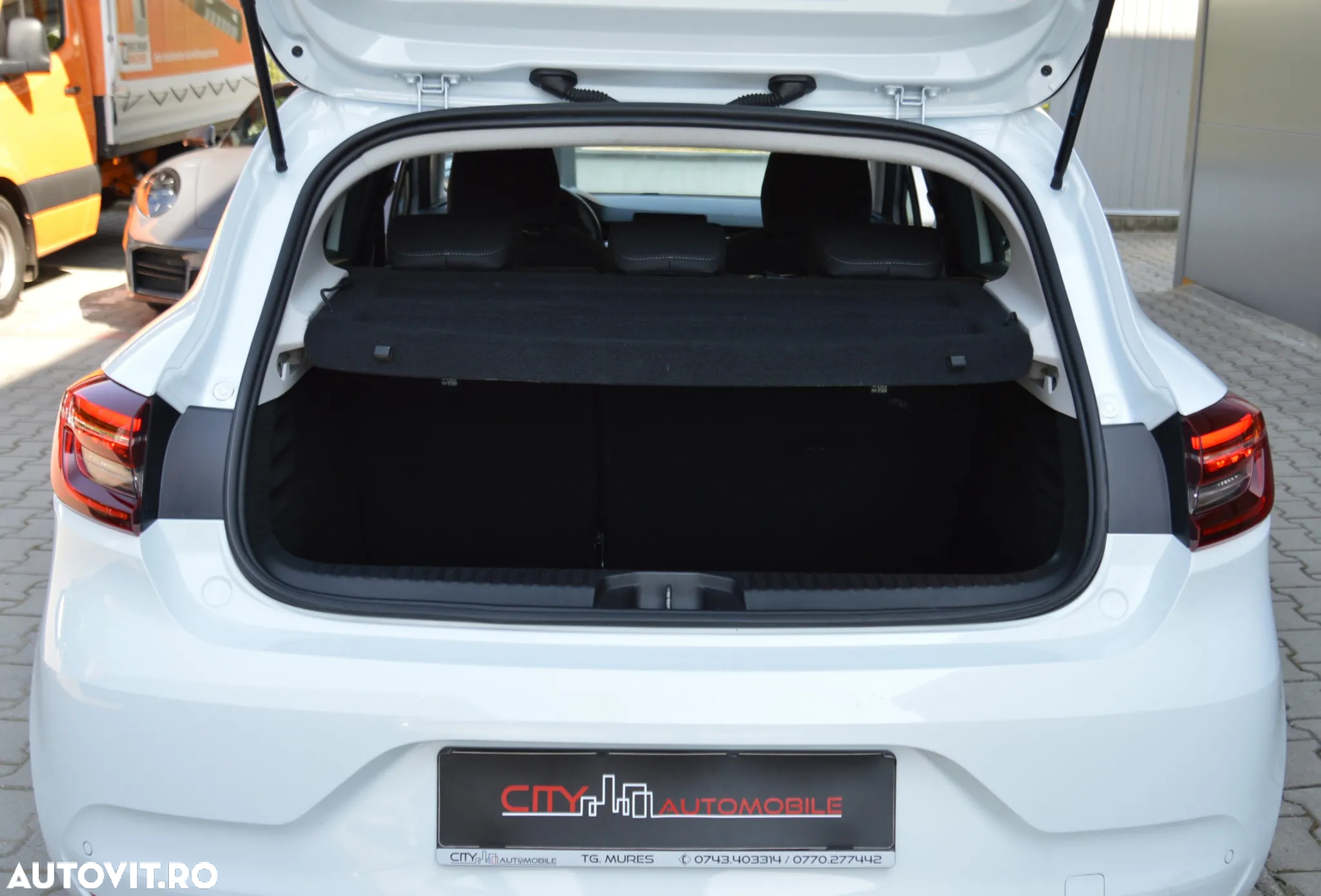 Renault Clio E-TECH Full Hybrid 145 E-TECH engineered - 31