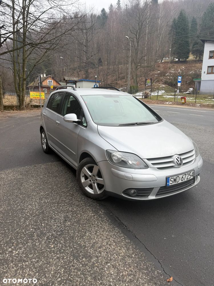 Volkswagen Golf Plus 1.9 TDI DPF Comfortline - 2