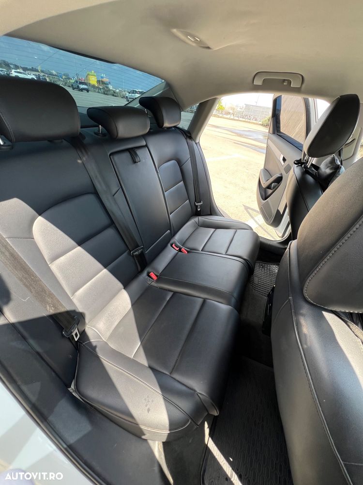 Audi A4 Limuzina 2.0 TDI Multitronic - 10