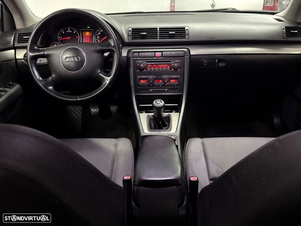 Audi A4 1.9 TDI m5 Sport - 12