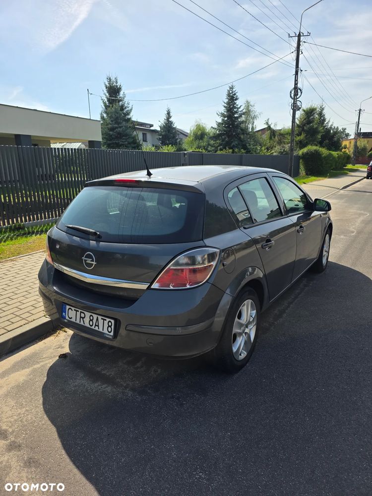 Opel Astra 1.6 - 4