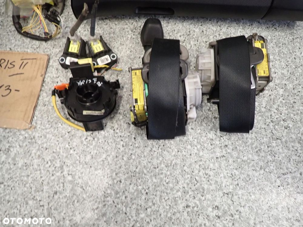 TOYOTA YARIS II 5D 06-11 PODUSZKI POWIETRZNE EUROPA - 4