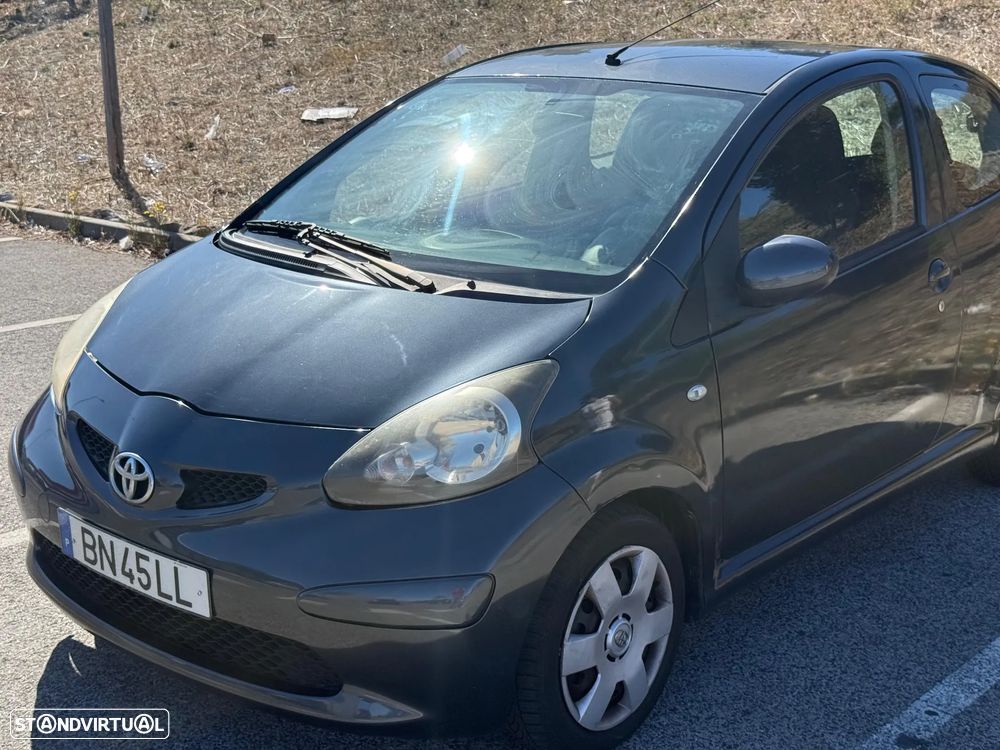 Toyota Aygo 1.0 + AC - 4