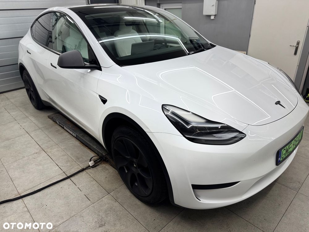 Tesla Model Y RWD - 6