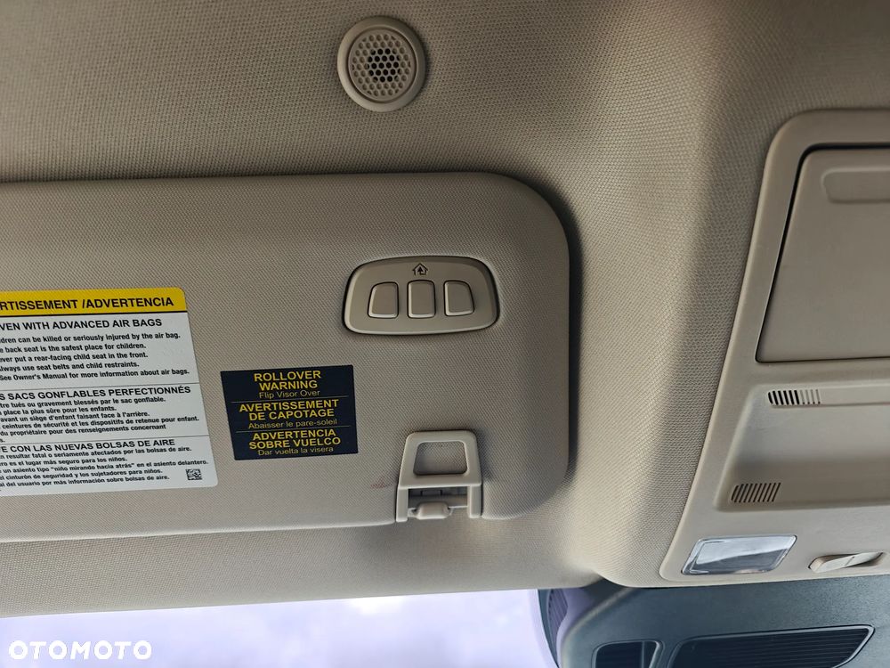 Ford Kuga 2.5 Duratec FHEV TITANIUM - 19