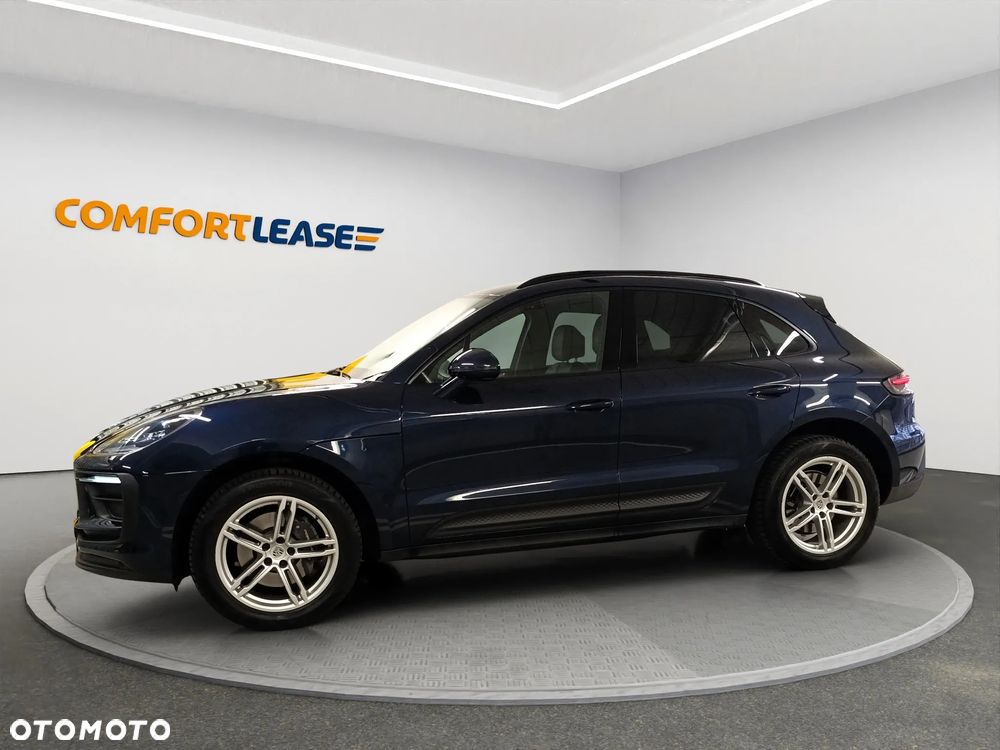 Porsche Macan Standard - 2