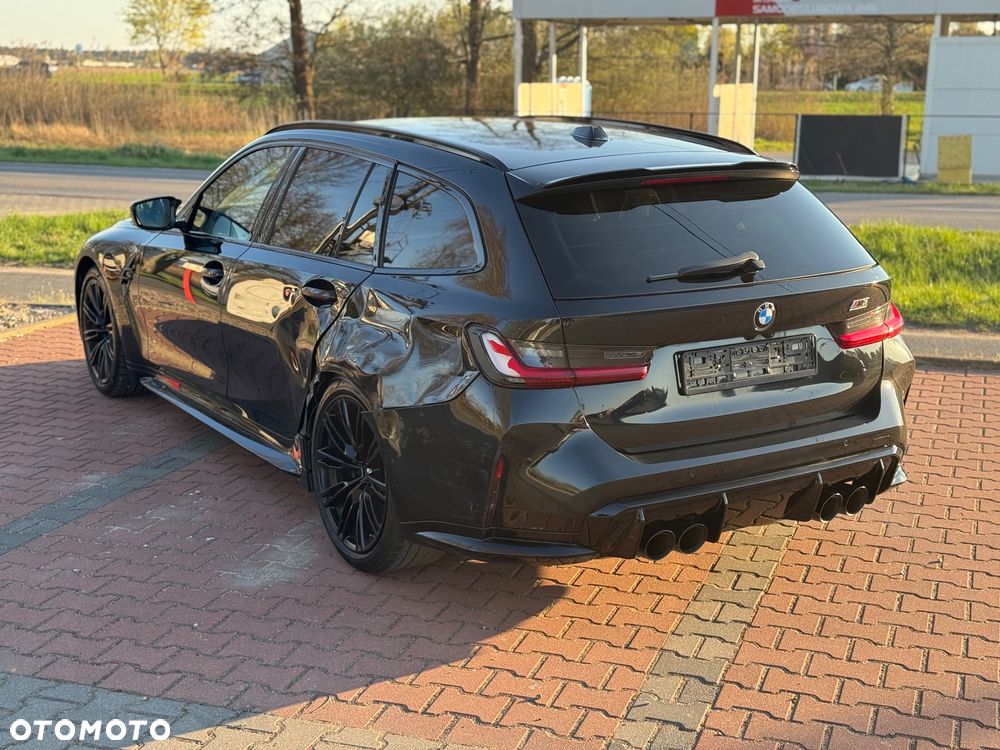 BMW M3 Competition M xDrive - 24