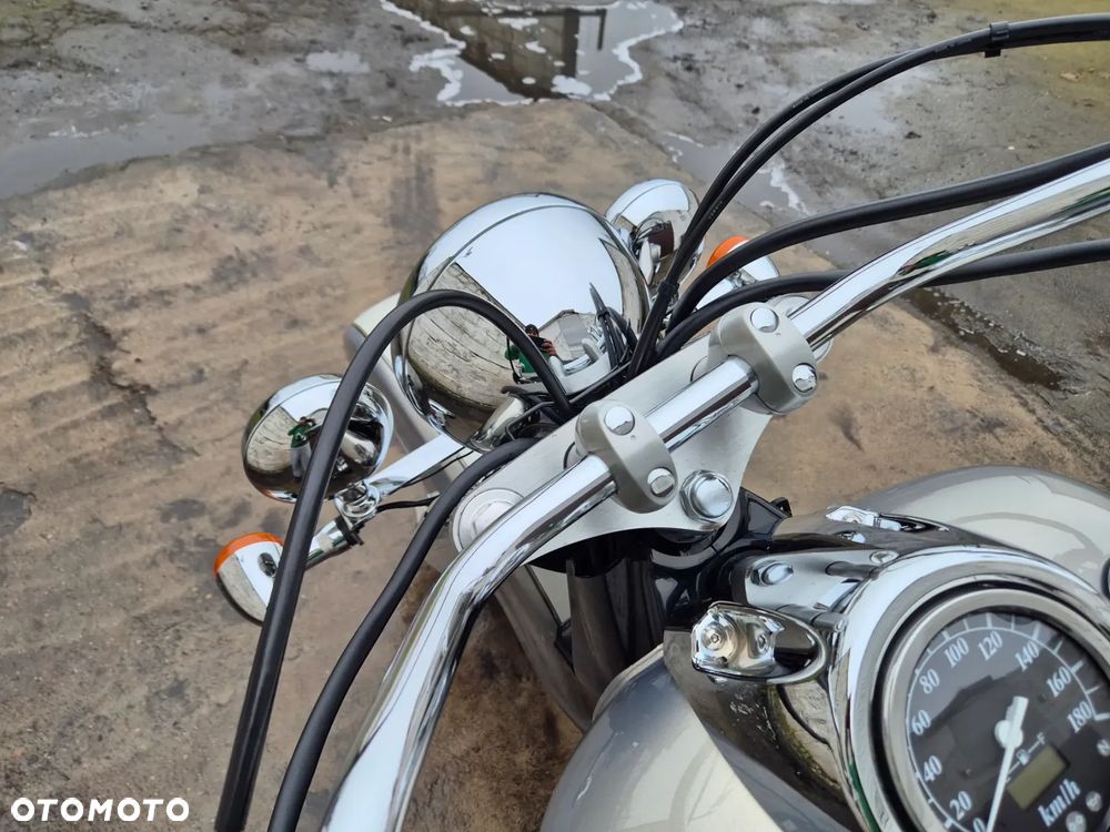 Suzuki VL 800 Volusia - 25