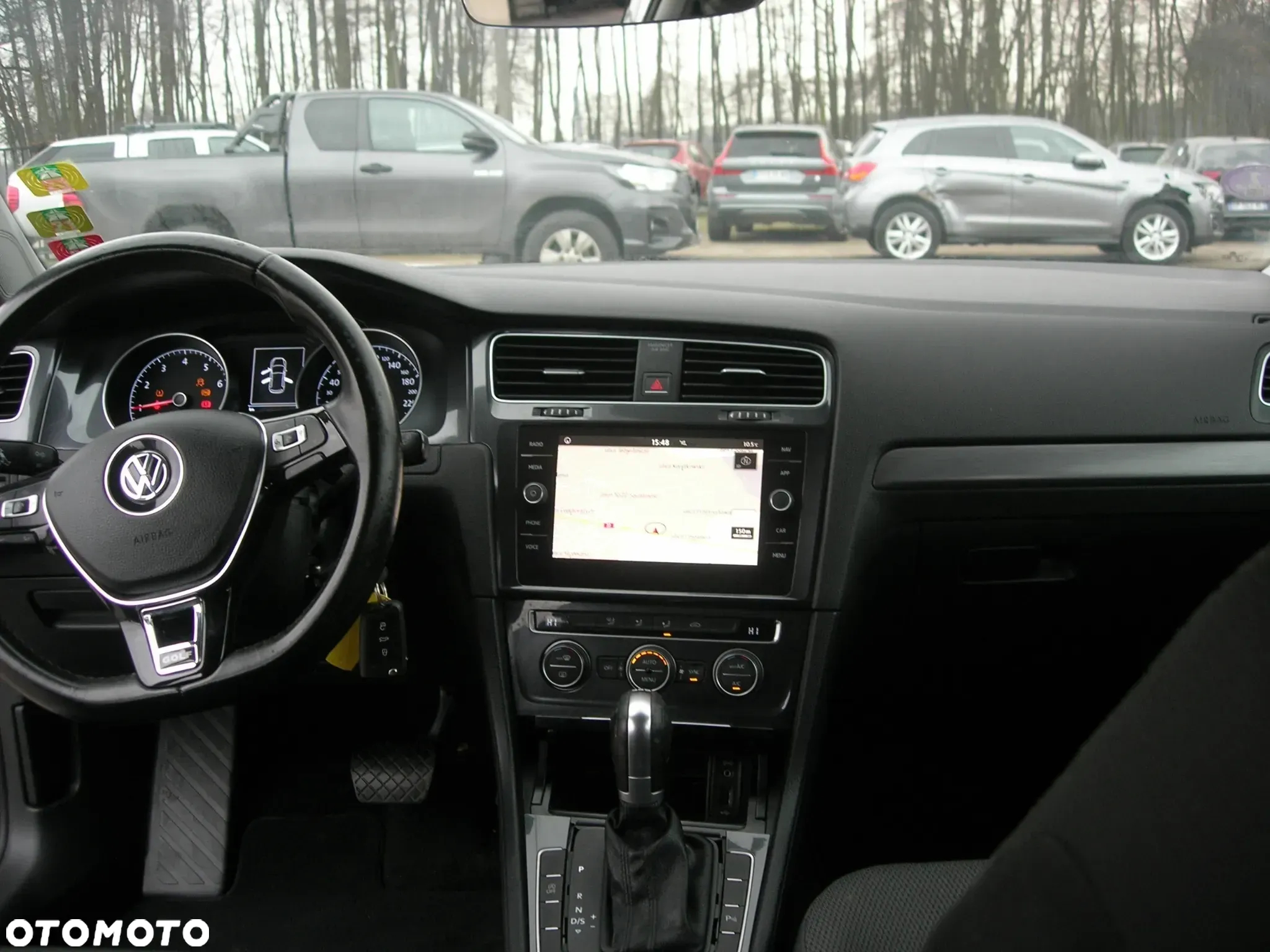 Volkswagen Golf - 15
