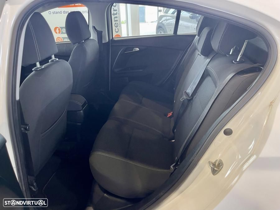 Fiat Tipo 1.3 MultiJet Life - 26