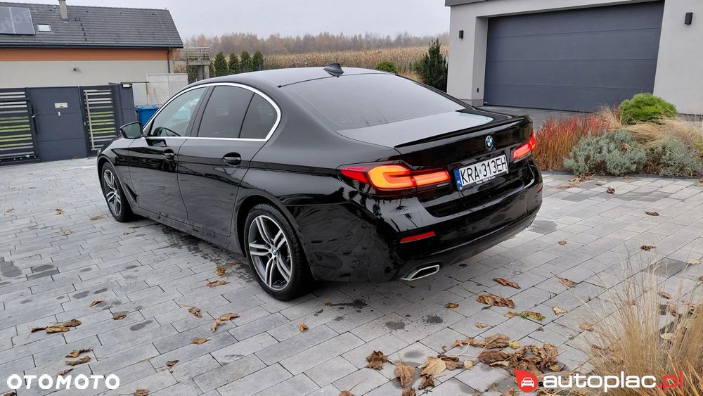 BMW Seria 5 518d Luxury Line sport - 10