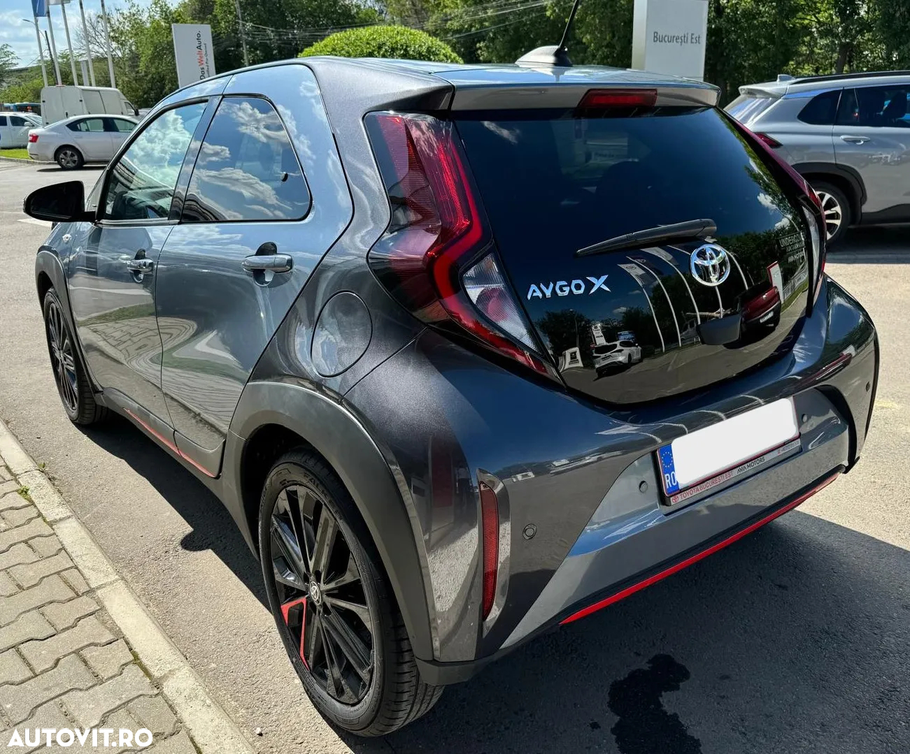 Toyota Aygo X 1.0l CVT UNDERCOVER JBL - 5
