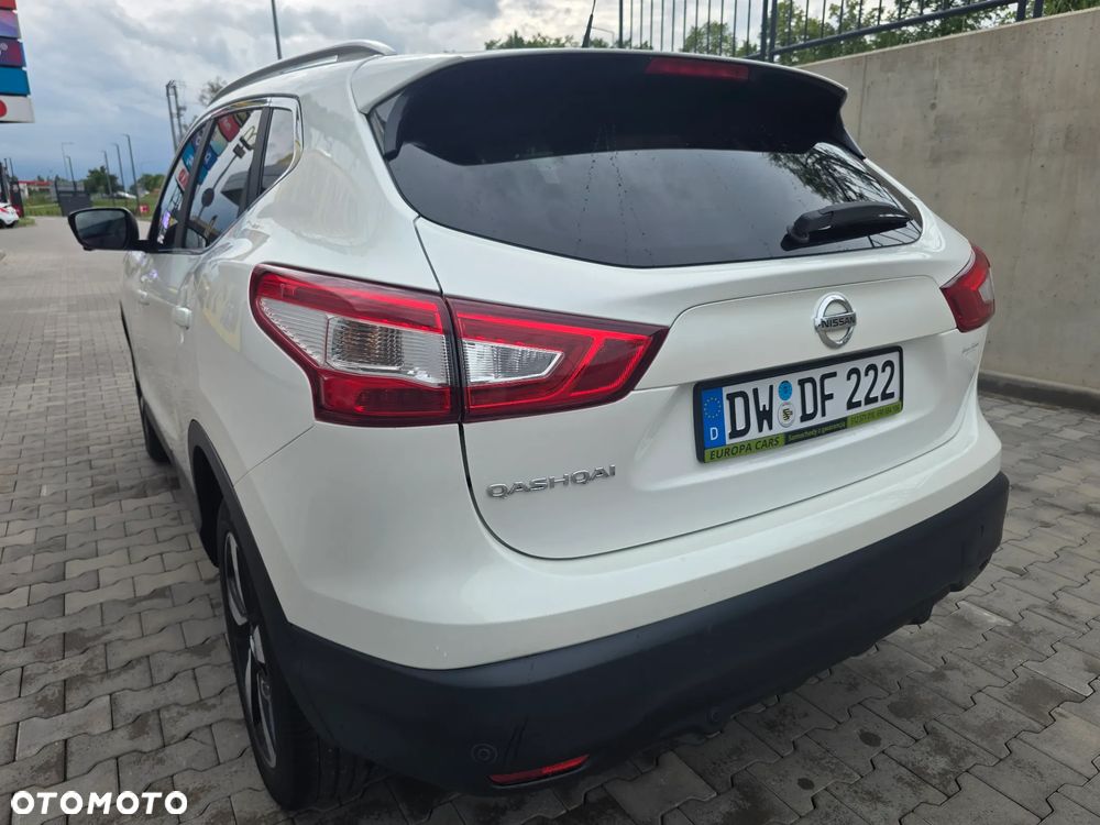 Nissan Qashqai 1.6 dCi Xtronic TEKNA+ - 15
